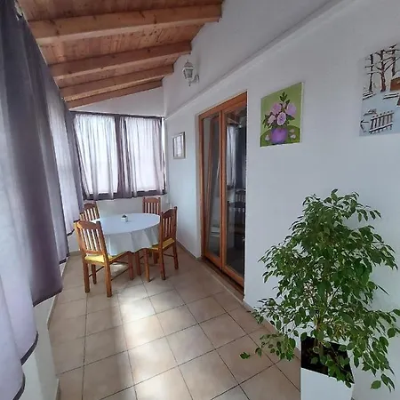Marko Apartment *